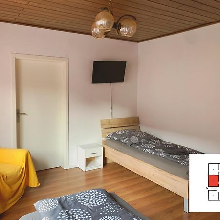 Monteurzimmer Ferienwohnung Kati Apt 1 Albstadt Eksteriør bilde