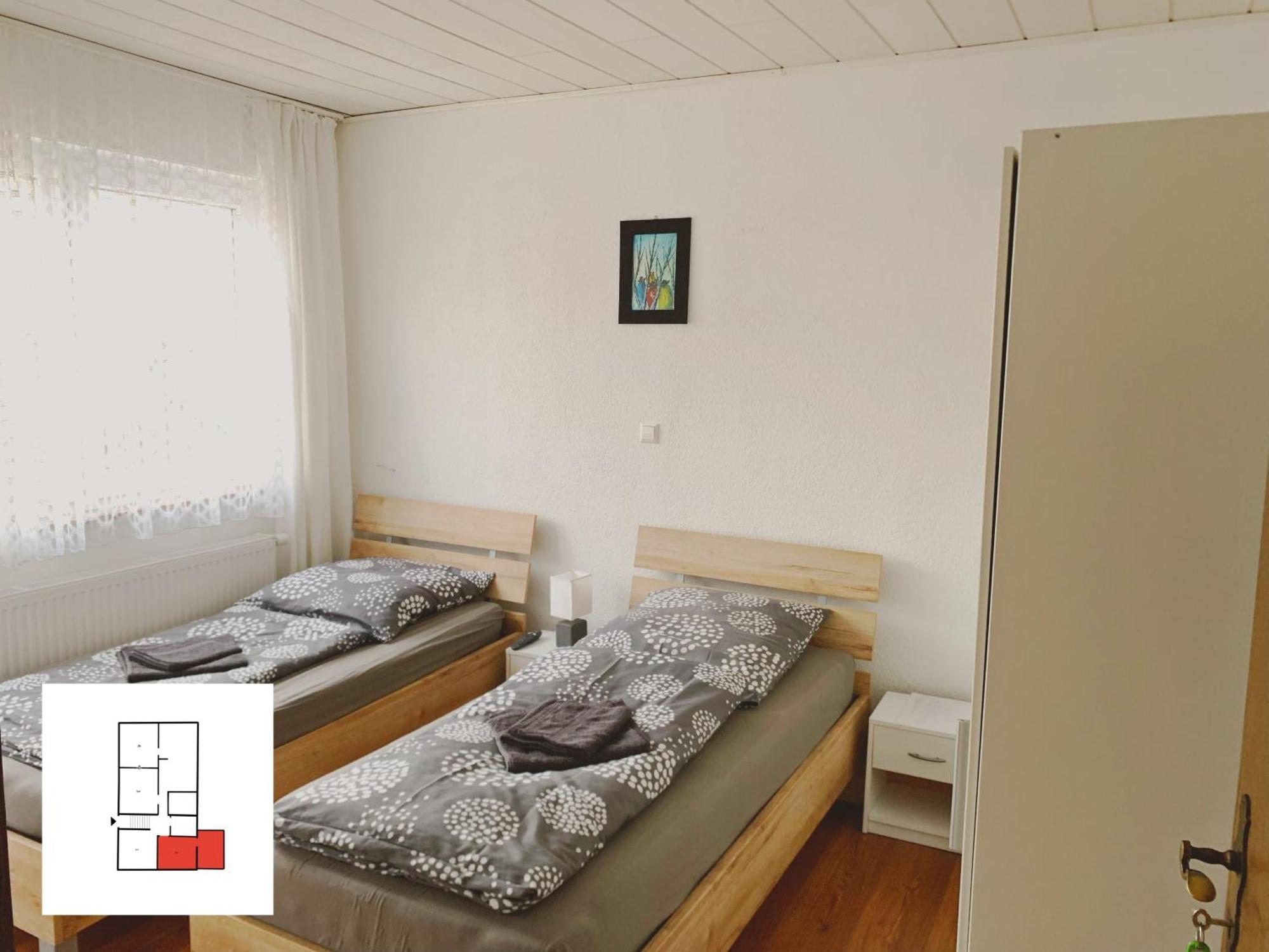 Monteurzimmer Ferienwohnung Kati Apt 1 Albstadt Eksteriør bilde